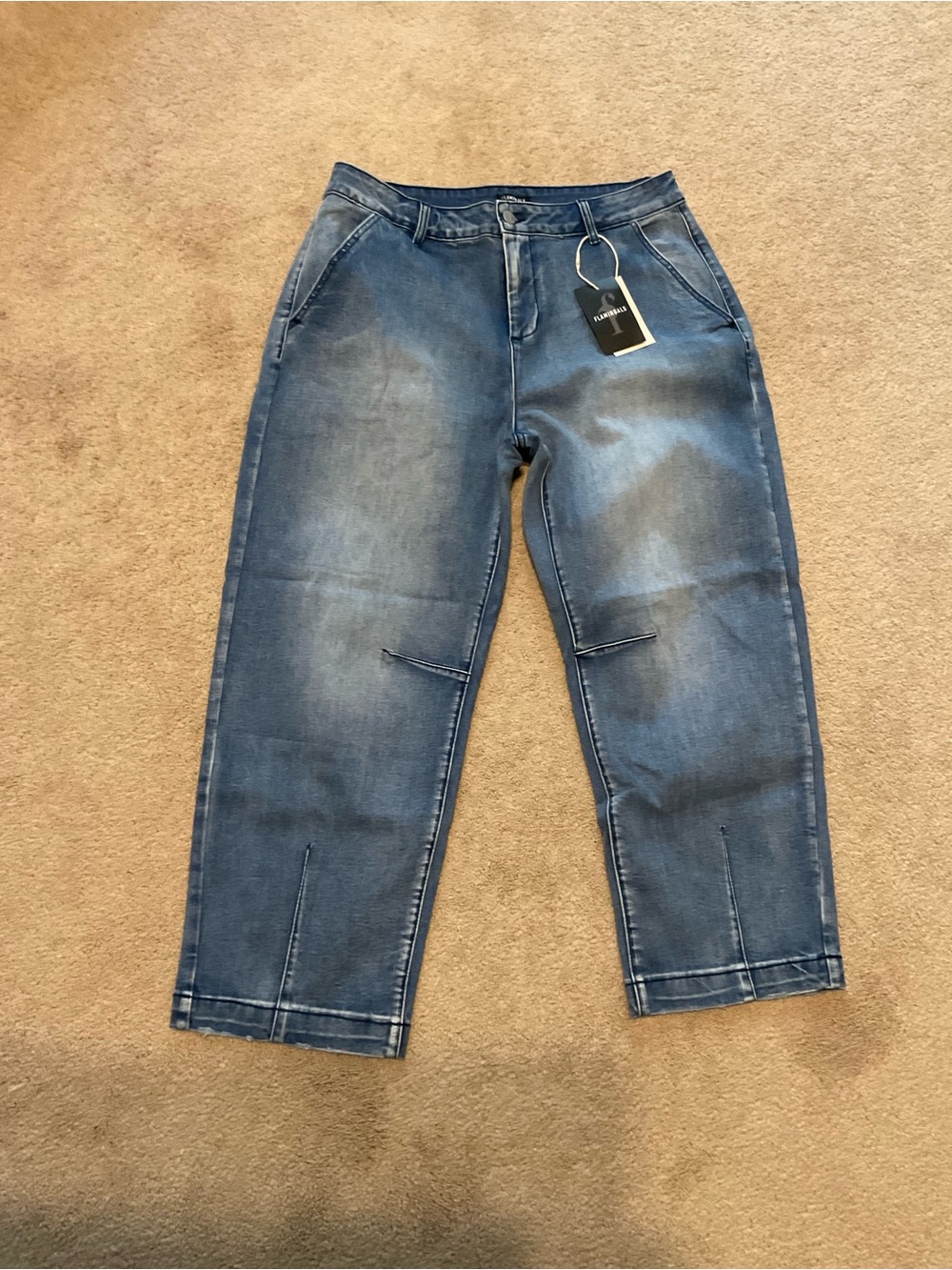 Boyfriend Jeans in Medium Blue Denim